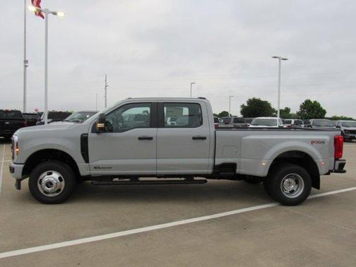 Avalanche 2026 Ford F-350 XL