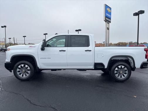 2025 Chevrolet Silverado 2500 Custom