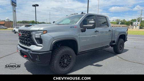 Sterling Gray Metallic 2026 Chevrolet Silverado 2500 Crew Cab, Standard Bed, XR2, 4WD