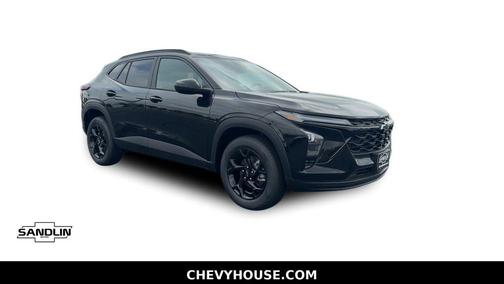 Mosaic Black Metallic 2026 Chevrolet Trax LT