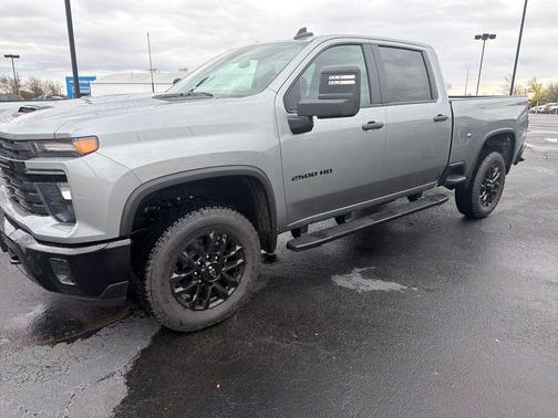 2026 Chevrolet Silverado 2500 Custom