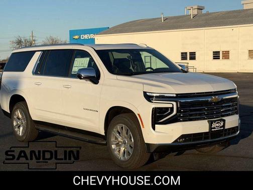 Polar White Tricoat 2026 Chevrolet Suburban Premier