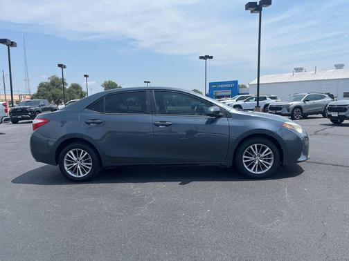 2015 Toyota Corolla LE Plus
