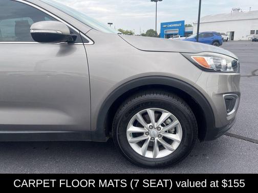 2017 Kia Sorento LX