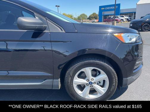 2020 Ford Edge SE