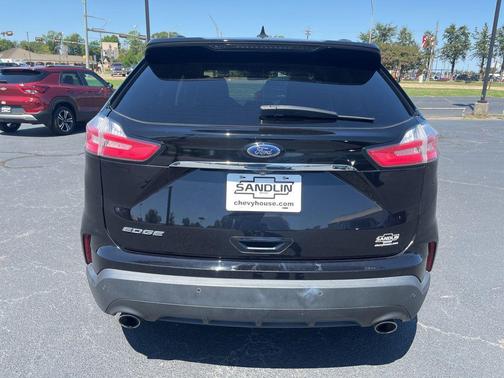 2020 Ford Edge SE