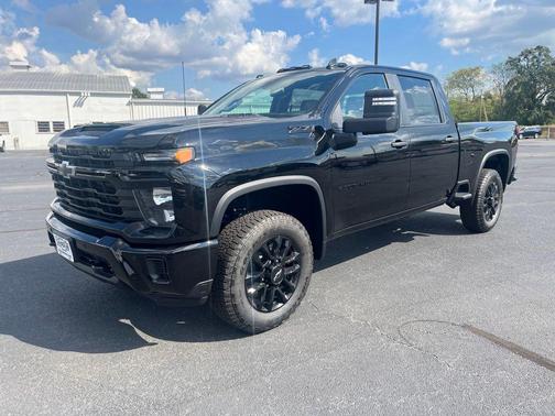 2026 Chevrolet Silverado 2500 Custom