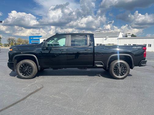 2026 Chevrolet Silverado 2500 Custom