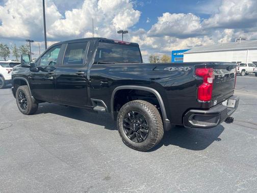 2026 Chevrolet Silverado 2500 Custom