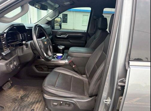 Sterling Gray Metallic 2024 Chevrolet Silverado 2500 LTZ