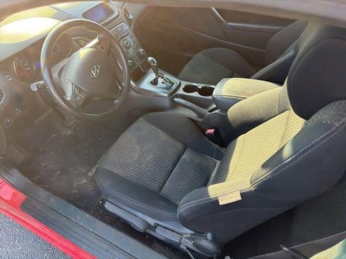 2011 Hyundai Genesis Coupe 2.0T