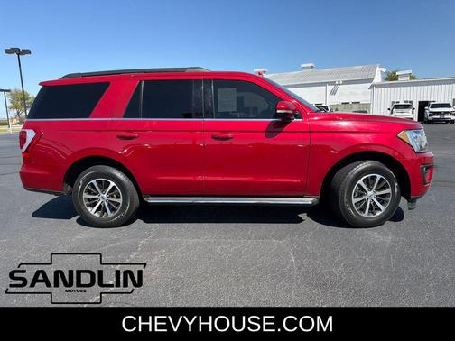 Rapid Red Metallic Tinted Clearcoat 2020 Ford Expedition XLT