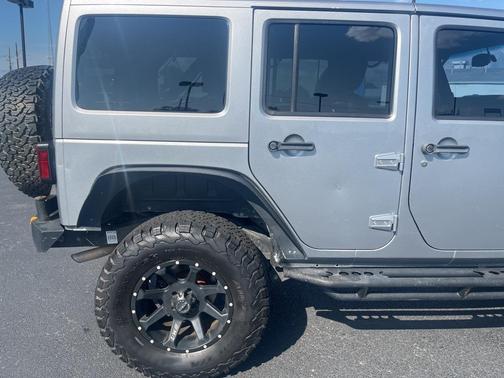 2014 Jeep Wrangler Unlimited Sahara