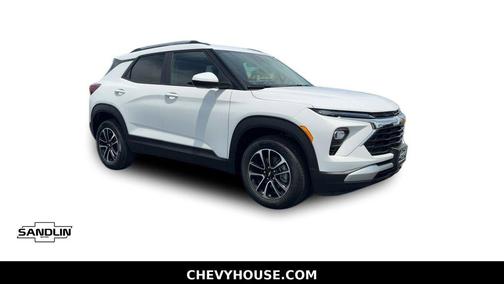 Summit White 2026 Chevrolet Trailblazer LT