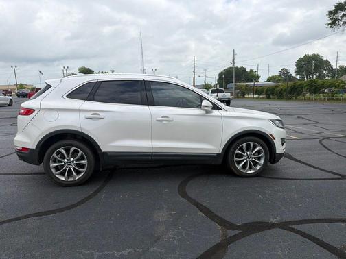 White Platinum Clearcoat Metallic 2018 Lincoln MKC Select