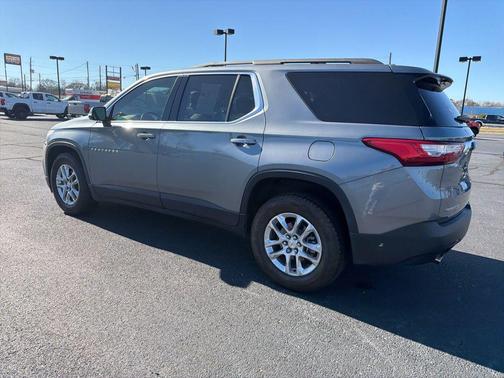 2020 Chevrolet Traverse LT Cloth