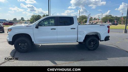 Summit White 2026 Chevrolet Silverado 1500 Custom Trail Boss