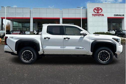 2025 Toyota Tacoma Hybrid TRD Off Road