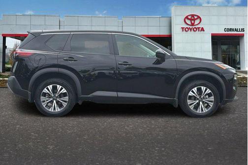 Super Black 2022 Nissan Rogue SV