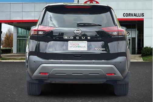 Super Black 2022 Nissan Rogue SV