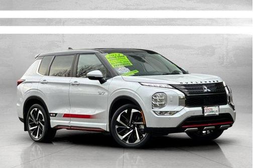 2024 Mitsubishi Outlander PHEV SE