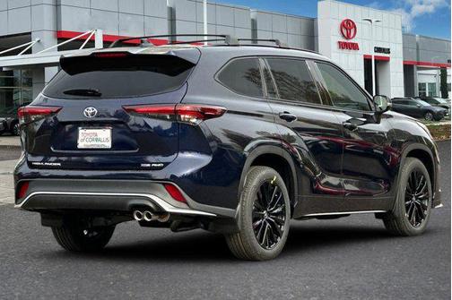 2026 Toyota Highlander XSE