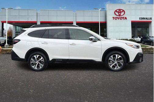 2022 Subaru Outback Touring XT