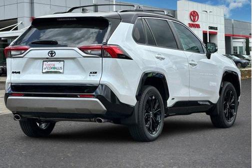 2025 Toyota RAV4 Hybrid XSE