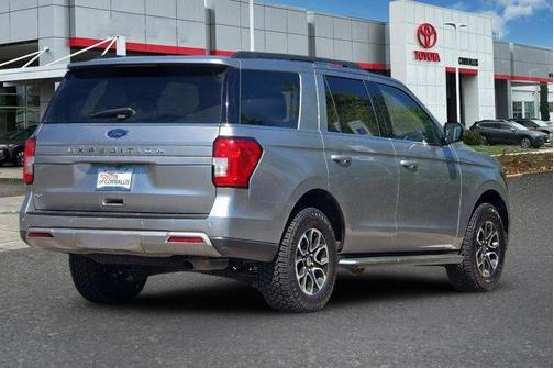 2022 Ford Expedition XLT