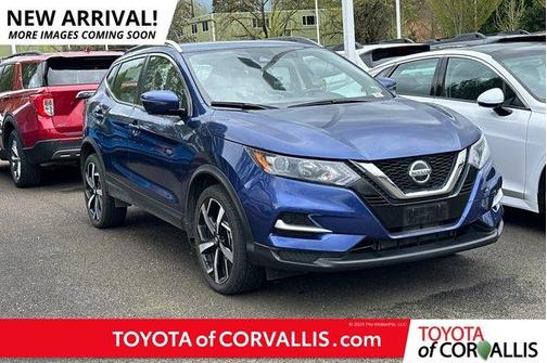 2022 Nissan Rogue Sport SL