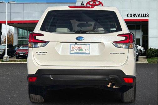 2024 Subaru Forester Base