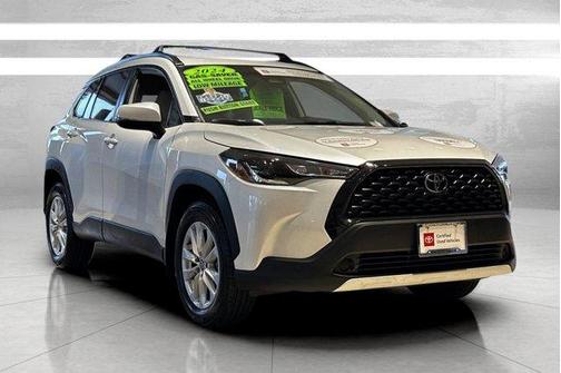2024 Toyota Corolla Cross LE