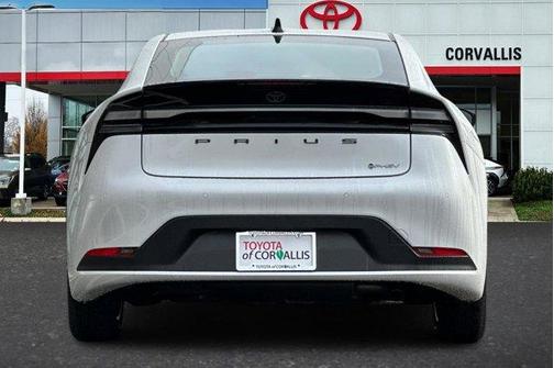 2026 Toyota Prius Plug-In Hybrid SE