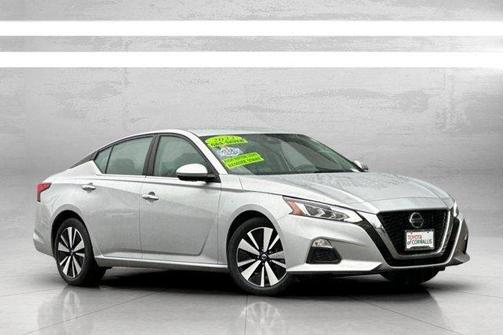 2021 Nissan Altima 2.5 SV