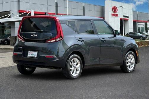 2022 Kia Soul LX