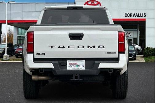 2024 Toyota Tacoma Hybrid TRD