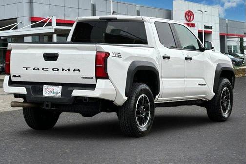 2024 Toyota Tacoma Hybrid TRD