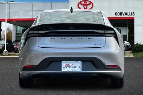 2026 Toyota Prius Plug-In Hybrid SE