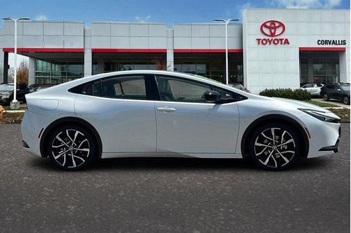 2024 Toyota Prius Prime XSE