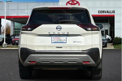 2021 Nissan Rogue SV