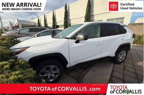 2024 Toyota RAV4 LE