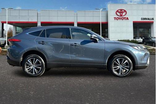 2024 Toyota Venza LE