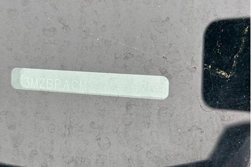 2025 Mazda Mazda3 FWD w/Preferred Package