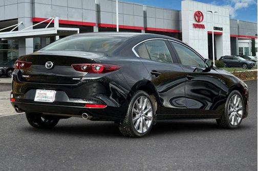 2025 Mazda Mazda3 FWD w/Preferred Package