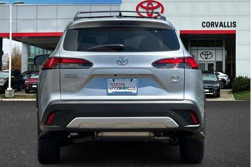 2025 Toyota Corolla Cross XLE