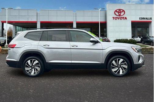 2024 Volkswagen Atlas 2.0T SE