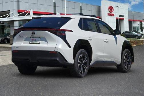 2025 Toyota bZ4X XLE