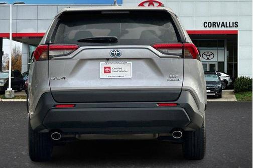 2023 Toyota RAV4 Hybrid XLE Premium