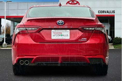 2022 Toyota Camry Hybrid XSE