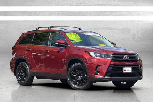 Salsa Red Pearl 2019 Toyota Highlander SE